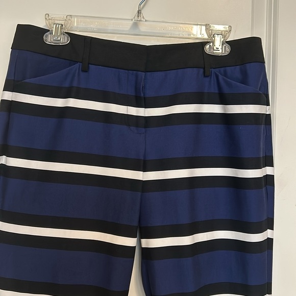 EXPRESS Editor Navy Black & White Stripe Career Pants Women’s Size 8 R - Picture 2 of 9